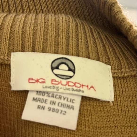 Big Buddha Women’s Camel Colored Sweater Style Pancho Size M/L - Picture 12 of 12